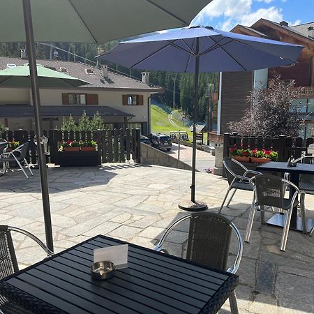 Hotel Alle Tre Baite Santa Caterina Valfurva Exterior foto