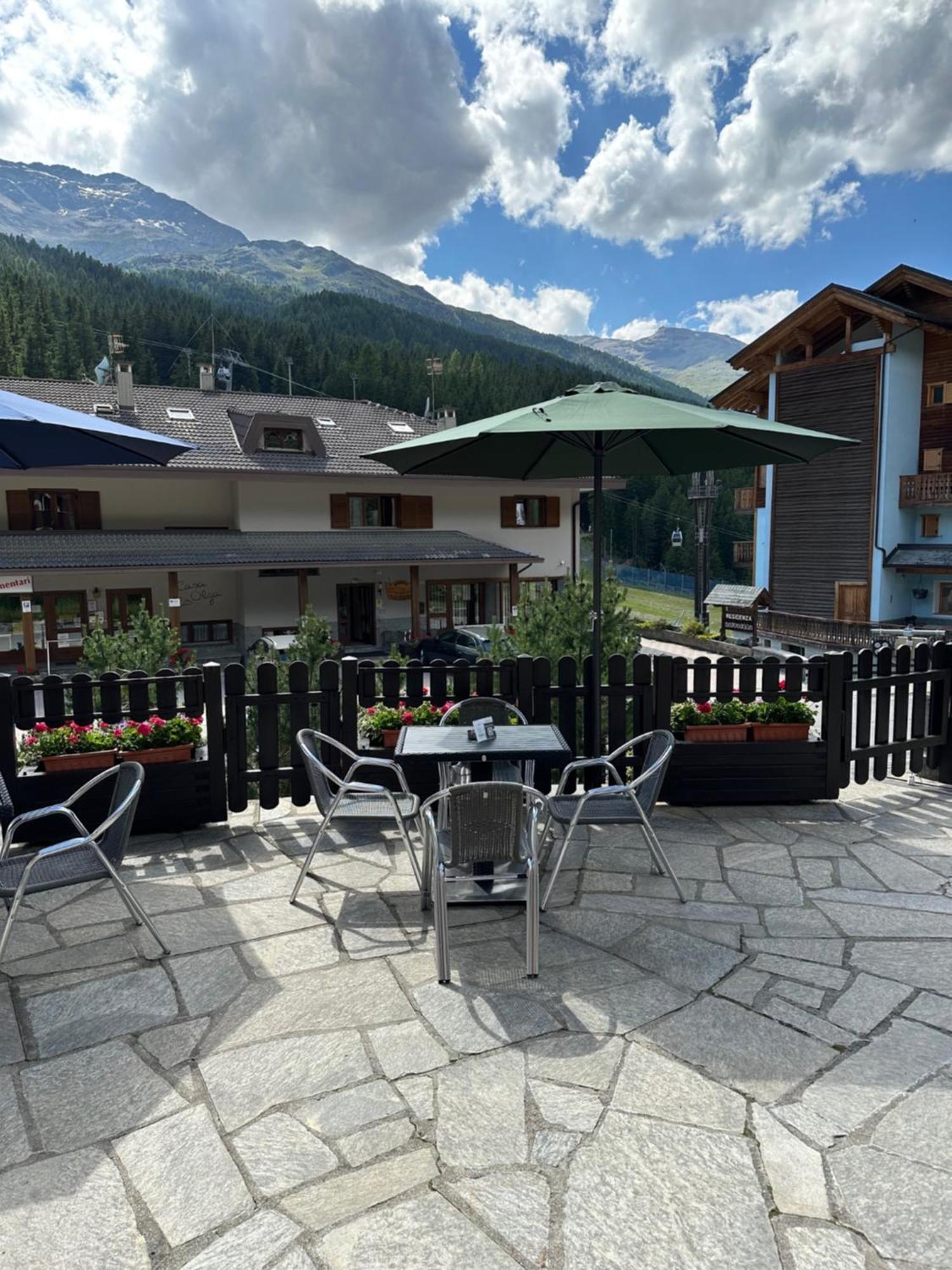 Hotel Alle Tre Baite Santa Caterina Valfurva Exterior foto